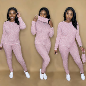 Chilling Comfy (Burgundy)
