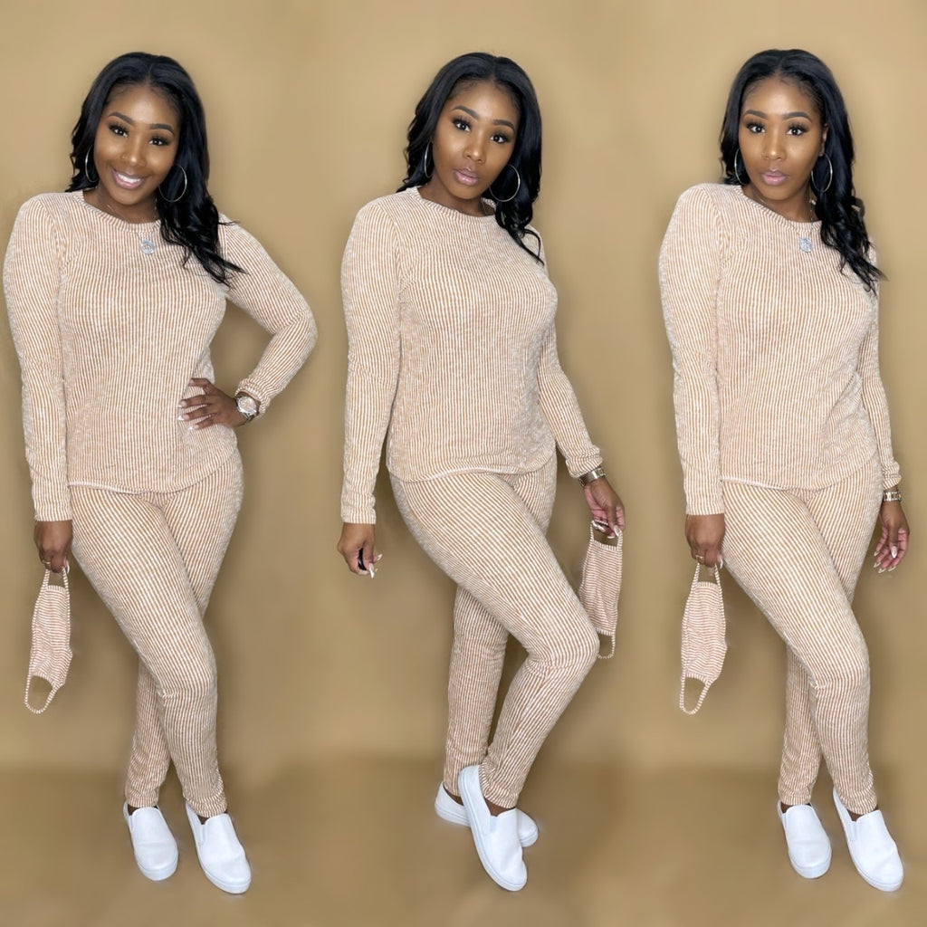 Chilling Comfy (Yellow)
